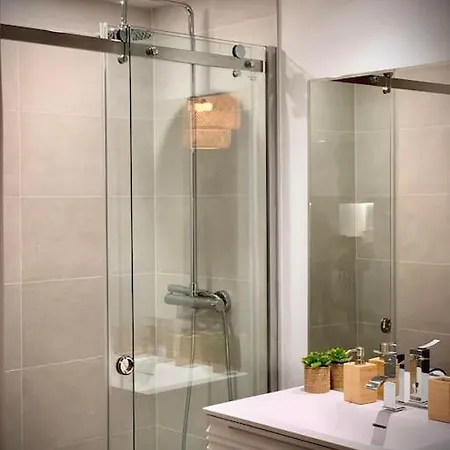 Loft Menorca & 5 Etoiles Au Coeur De דירה